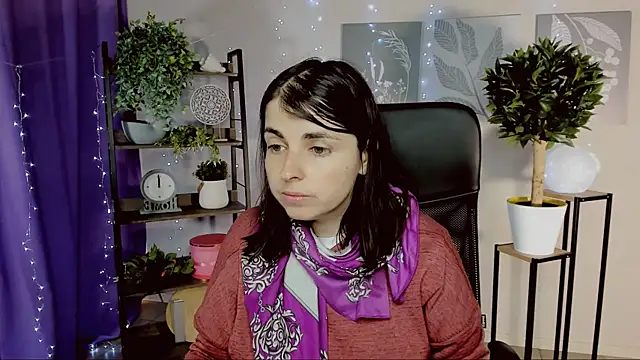 MartaEdams online show from March 23, 2026, 6:06 am