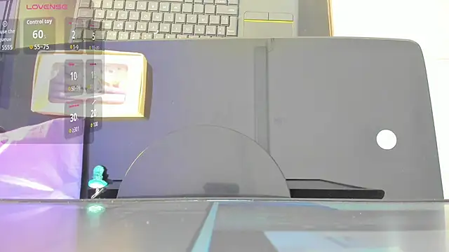 SamayRyann online show from November 21, 2025, 7:56 pm