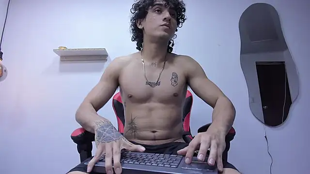 JackesTaylor online show from October 11, 2025, 4:33 am