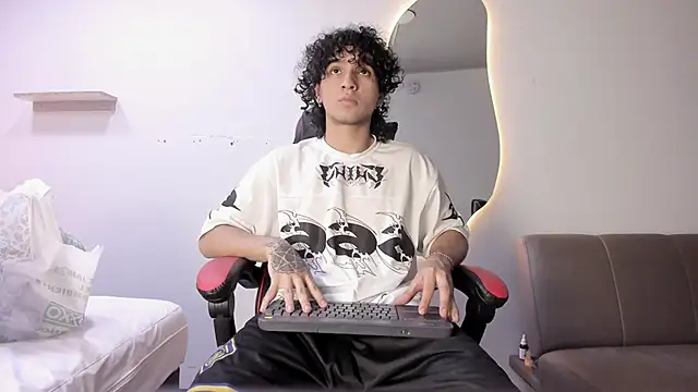 JackesTaylor online show from February 8, 2026, 5:00 am