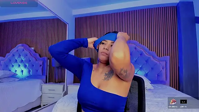 SelenaStonne online show from September 20, 2025, 8:21 pm