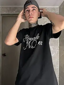 samm4044 online show from September 25, 2025, 8:34 pm