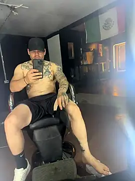 crazybarber69 online show from September 19, 2025, 6:48 am