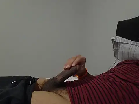 Sailor9898 online show from November 17, 2025, 1:33 am