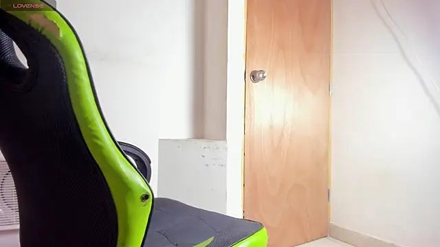 Darkknightx01 online show from September 10, 2025, 2:44 am