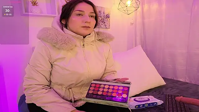 Samaraa Smith online show from October 29, 2025, 11:01 am