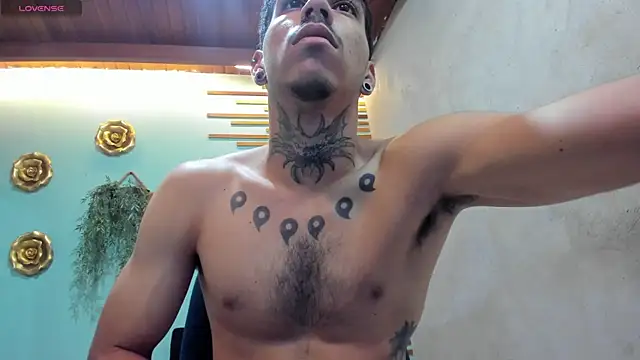 jharol cardonaa online show from September 27, 2025, 9:42 pm