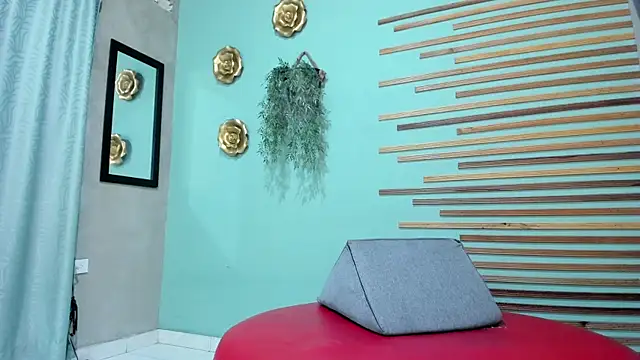 jharol cardonaa online show from October 30, 2025, 2:24 am