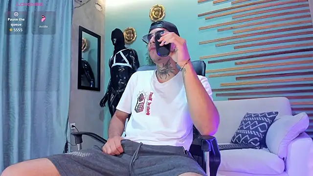 jharol cardonaa online show from November 29, 2025, 7:28 pm