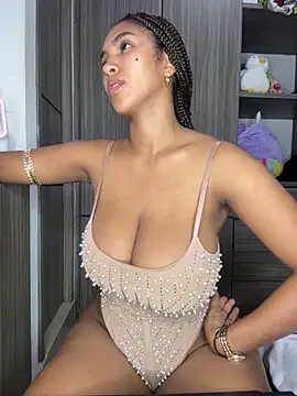 Mia sweet80 online show from December 21, 2025, 3:24 am