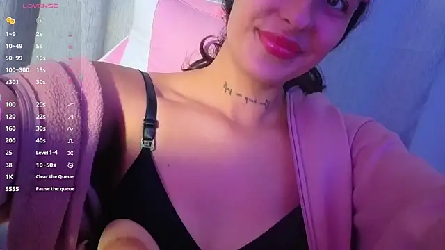 Snapshot of allysy_nc chatting on November 24, 2025, 2:33 am allysy nc online show from November 24, 2025, 2:33 am