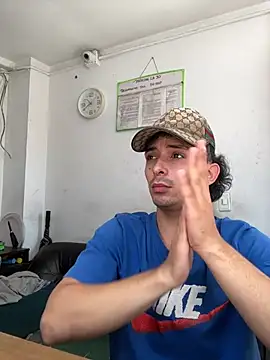 Snapshot of Jacobs0 chatting on May 9, 2026, 3:39 pm Jacobs0 online show from May 9, 2026, 3:39 pm
