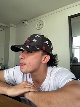 Snapshot of Jacobs0 chatting on June 17, 2026, 7:15 pm Jacobs0 online show from June 17, 2026, 7:15 pm