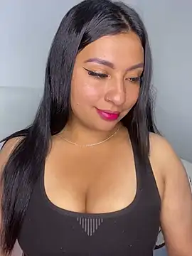 Snapshot of Issa_Santana chatting on February 11, 2026, 8:25 pm Issa Santana online show from February 11, 2026, 8:25 pm