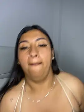 Snapshot of Issa_Santana chatting on February 12, 2026, 8:15 pm Issa Santana online show from February 12, 2026, 8:15 pm