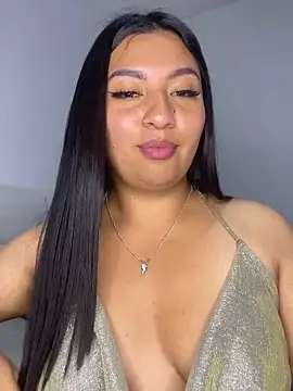 Issa Santana online show from April 28, 2026, 8:25 pm