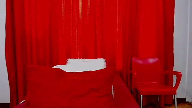 SexyBustyBoobs online show from November 29, 2025, 3:31 am