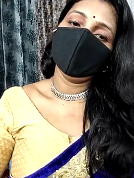 Hotty Sonali online show from April 22, 2026, 1:52 am