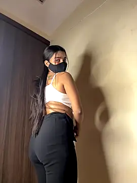 Cute-Sakhi online show from November 14, 2025, 3:00 pm