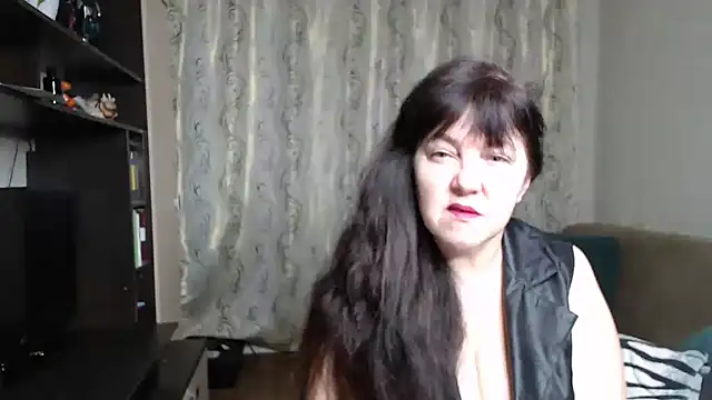 Illusionq online show from November 5, 2025, 5:07 am