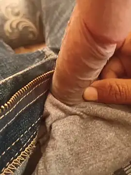 silvaa89 online show from November 24, 2025, 9:09 am