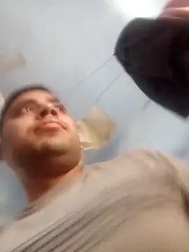 Desirock001 online show from February 17, 2026, 7:38 am