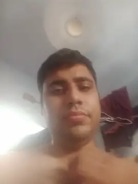 Snapshot of Desirock001 chatting on June 29, 2026, 6:30 am Desirock001 online show from June 29, 2026, 6:30 am