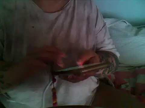 Snapshot of LupeLok chatting on September 12, 2025, 2:06 pm LupeLok online show from September 12, 2025, 2:06 pm