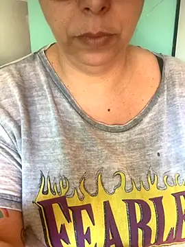 Snapshot of LupeLok chatting on October 2, 2025, 3:52 pm LupeLok online show from October 2, 2025, 3:52 pm