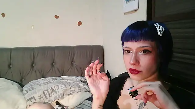 IkyVic online show from February 13, 2026, 2:07 am