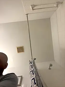 julio p online show from September 13, 2025, 3:17 am