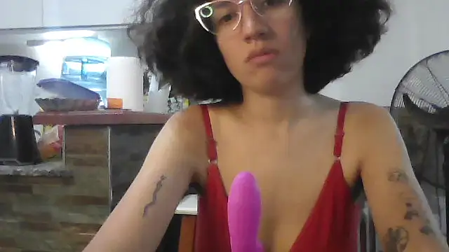 loliporomero online show from October 18, 2025, 2:58 am