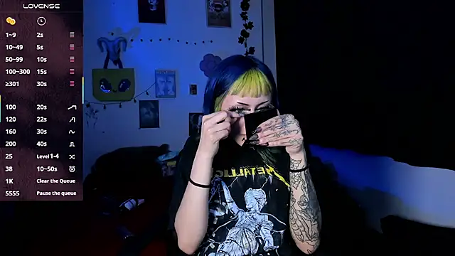 kattusauruss online show from February 1, 2026, 1:26 am