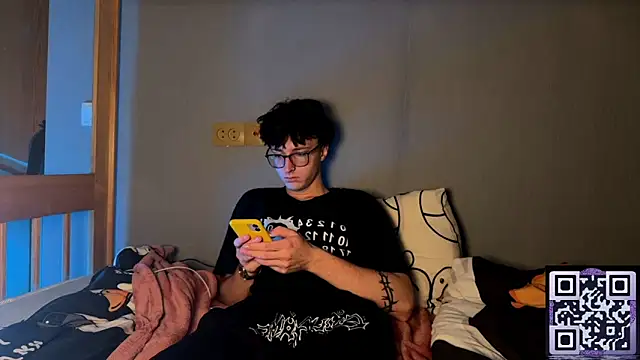 8goat online show from October 18, 2025, 10:43 pm