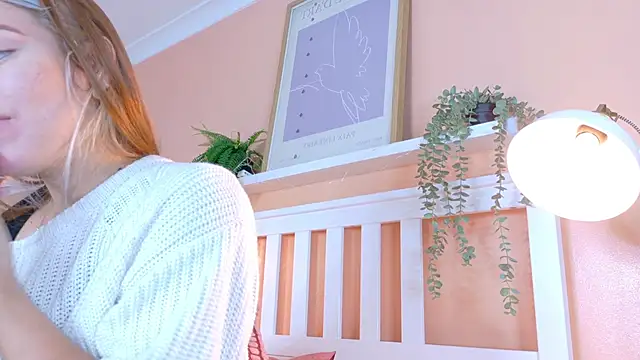 BelaMiller  online show from September 9, 2025, 11:32 am