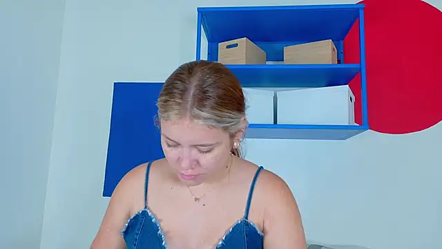 BelaMiller  online show from September 10, 2025, 11:43 am