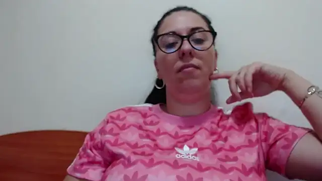 jollene online show from September 20, 2025, 11:55 am