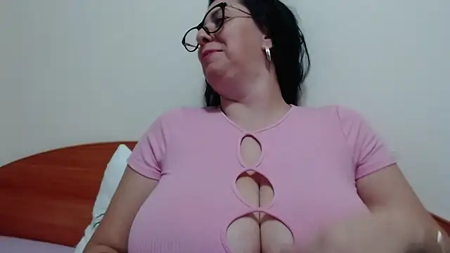 jollene online show from October 26, 2025, 2:34 pm