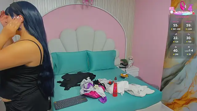 hinata dolly online show from March 27, 2026, 11:10 am