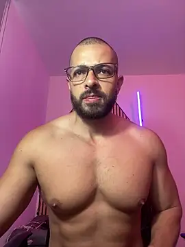 magnumchris online show from March 30, 2026, 12:17 pm