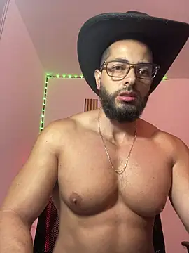 Snapshot of magnumchris chatting on July 19, 2026, 2:26 am magnumchris online show from July 19, 2026, 2:26 am