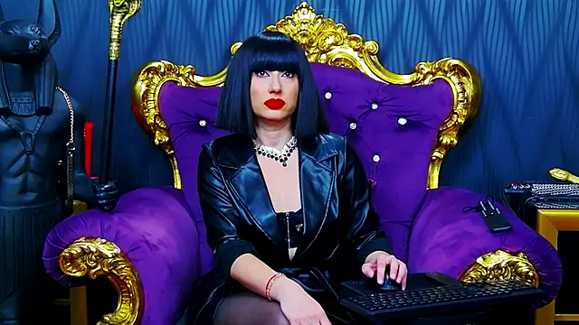 LaraMaeve online show from October 20, 2025, 5:08 am