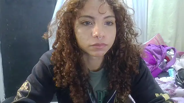 VioletV online show from April 10, 2026, 1:11 am