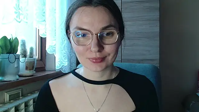 LooveELLYx online show from January 7, 2026, 2:30 pm