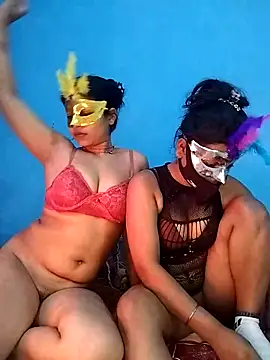 Snapshot of Sexy_dolls chatting on December 21, 2025, 1:18 pm Sexy dolls online show from December 21, 2025, 1:18 pm