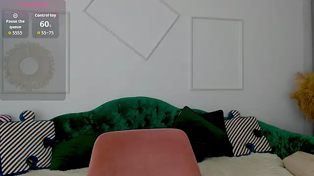 Little cherryy   online show from September 30, 2025, 6:51 am