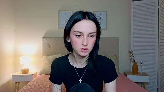 Little moly999 online show from October 4, 2025, 8:07 pm