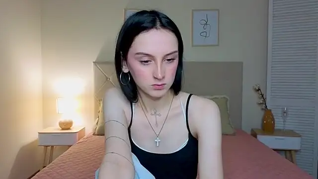 Little moly999 online show from October 6, 2025, 8:06 pm