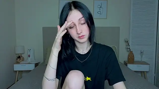 Little moly999 online show from November 11, 2025, 9:15 pm