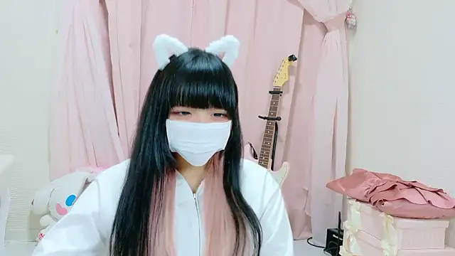 Snapshot of Nyan_love_ch chatting on September 15, 2025, 5:40 am Nyan love ch online show from September 15, 2025, 5:40 am